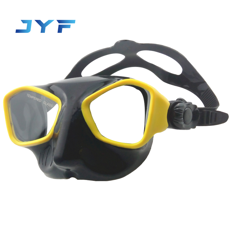 oval mask gold diving