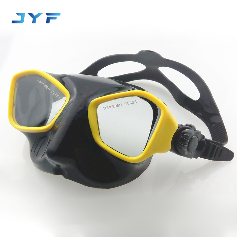 snorkeling diving mask